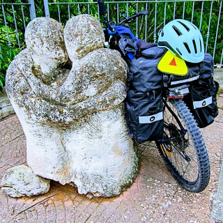 Ciubekka in Croce - Perchè vado in giro in Biga ?